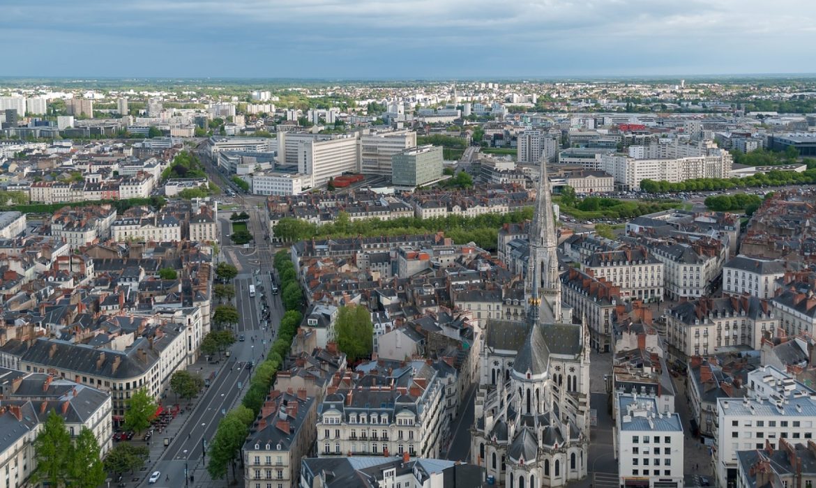 Pourquoi investir dans l’immobilier de luxe à Nantes