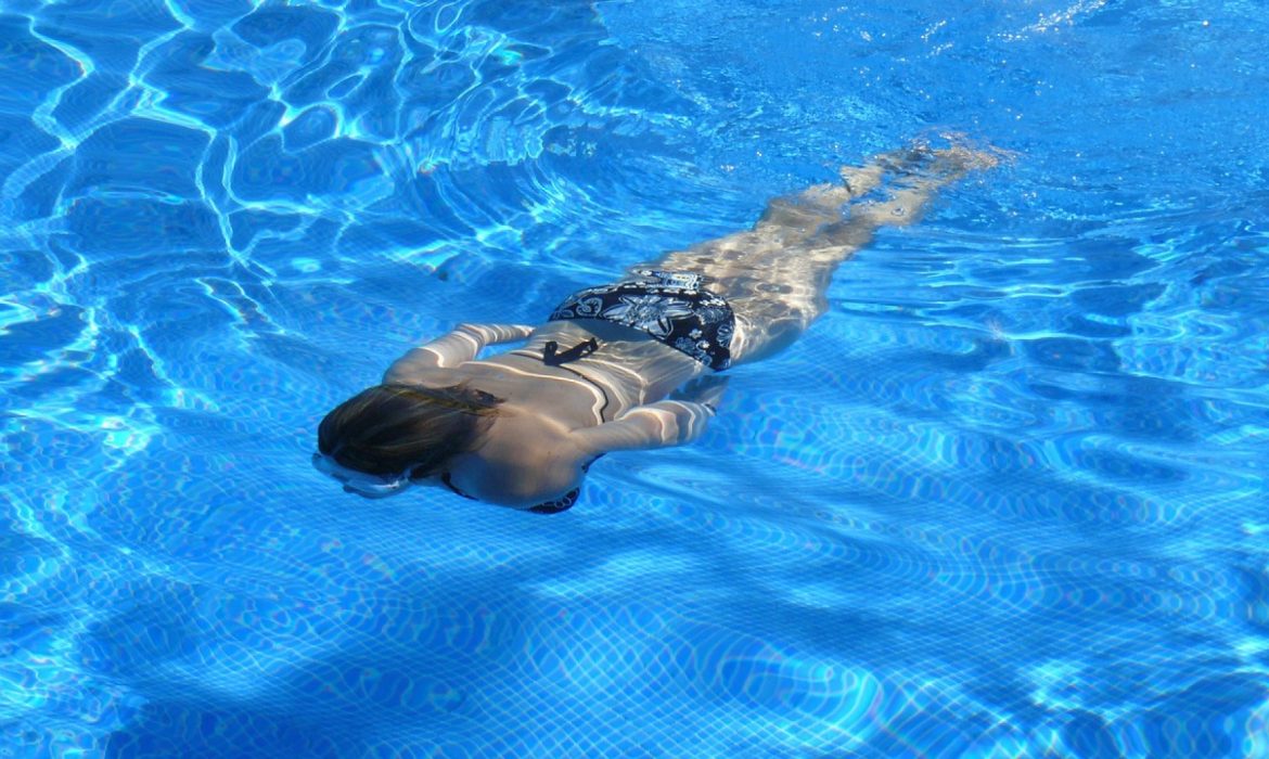 Des cours de natation pour vaincre l’aquaphobie