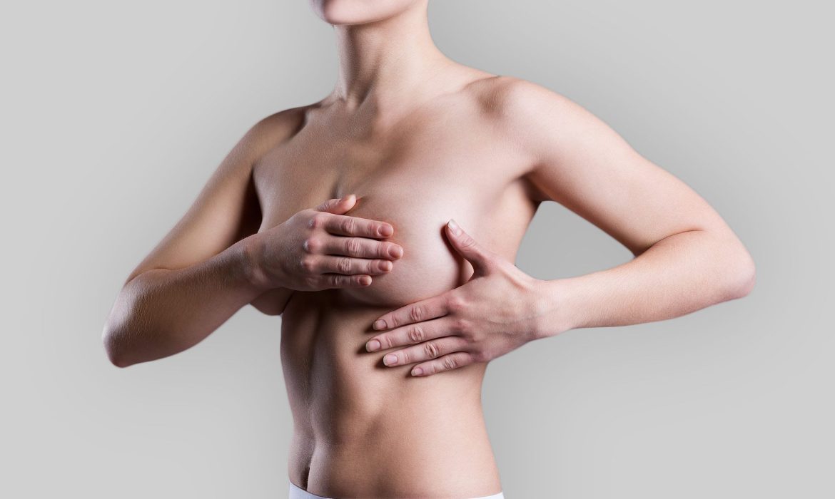 Dans quels cas procède-t-on à une réduction mammaire ?