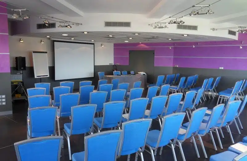 Organiser les séminaires d’entreprise dans des salles adaptées