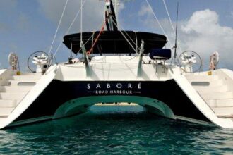 Arrire d'un bateau de la gamme Privilege