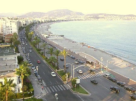 Vue de la promenade des Anglais à Nice
