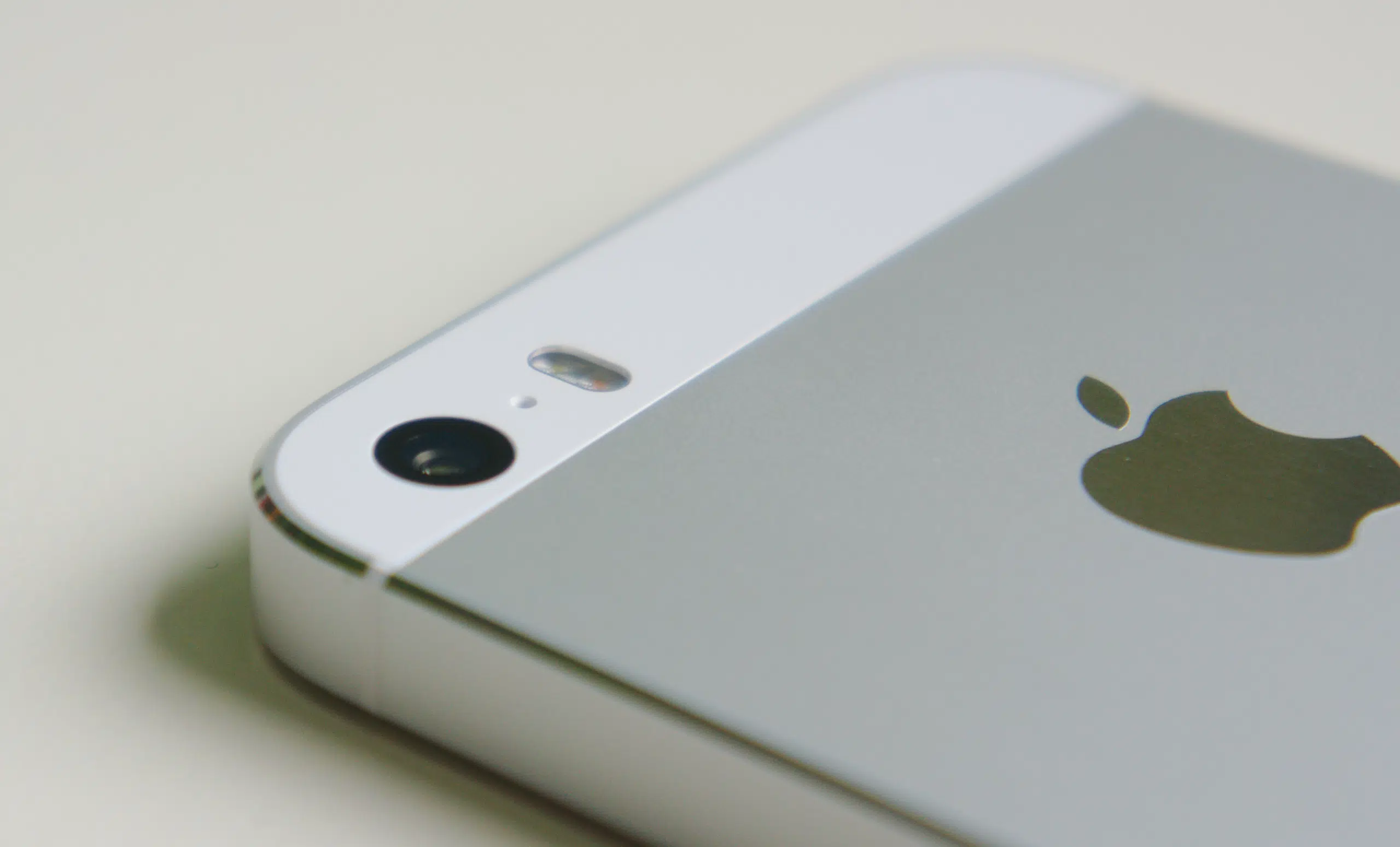 iphone-5s-arriere