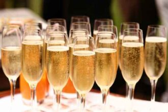 Conseils pour organiser une soirée d'entreprise réussie à Paris