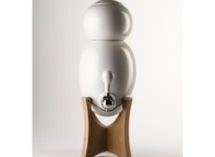 Une alternative design et écologique à la carafe filtrante en plastique