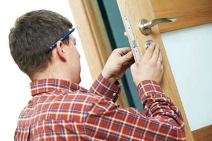 Installation de serrure