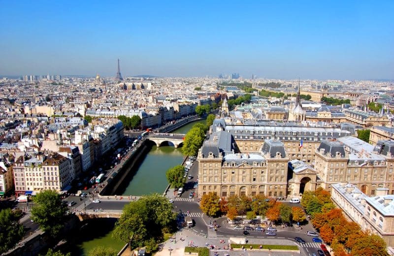 La tour Montparnasse : un site touristique de grande renommée