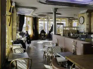 Réserver un bar à Paris : conseils et astuces