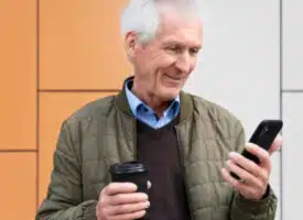 Comment choisir un téléphone portable pour seniors ?