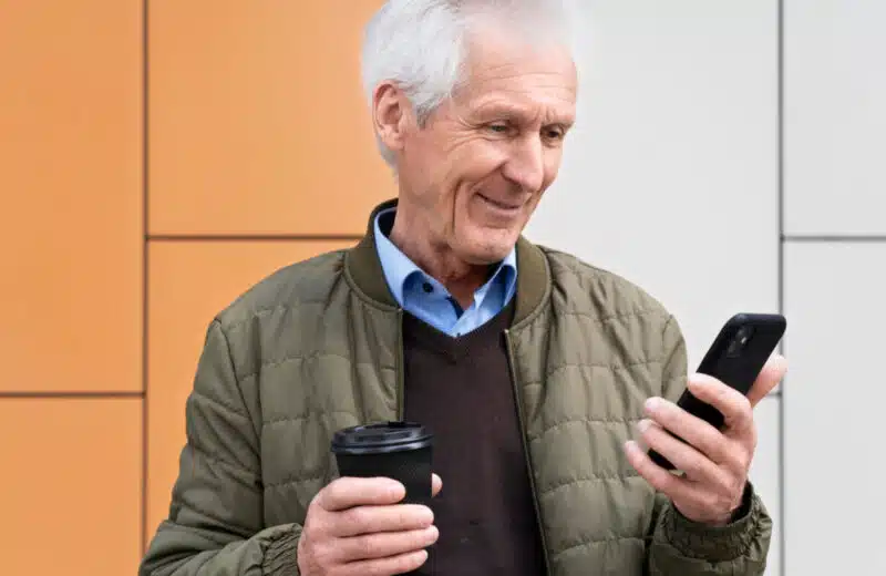 Comment choisir un téléphone portable pour seniors ?