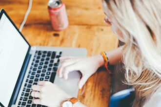 Stratégies de communication pour promouvoir un commerce en ligne