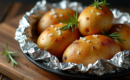 Astuces pour des pommes de terre au four en aluminium exquises et croustillantes