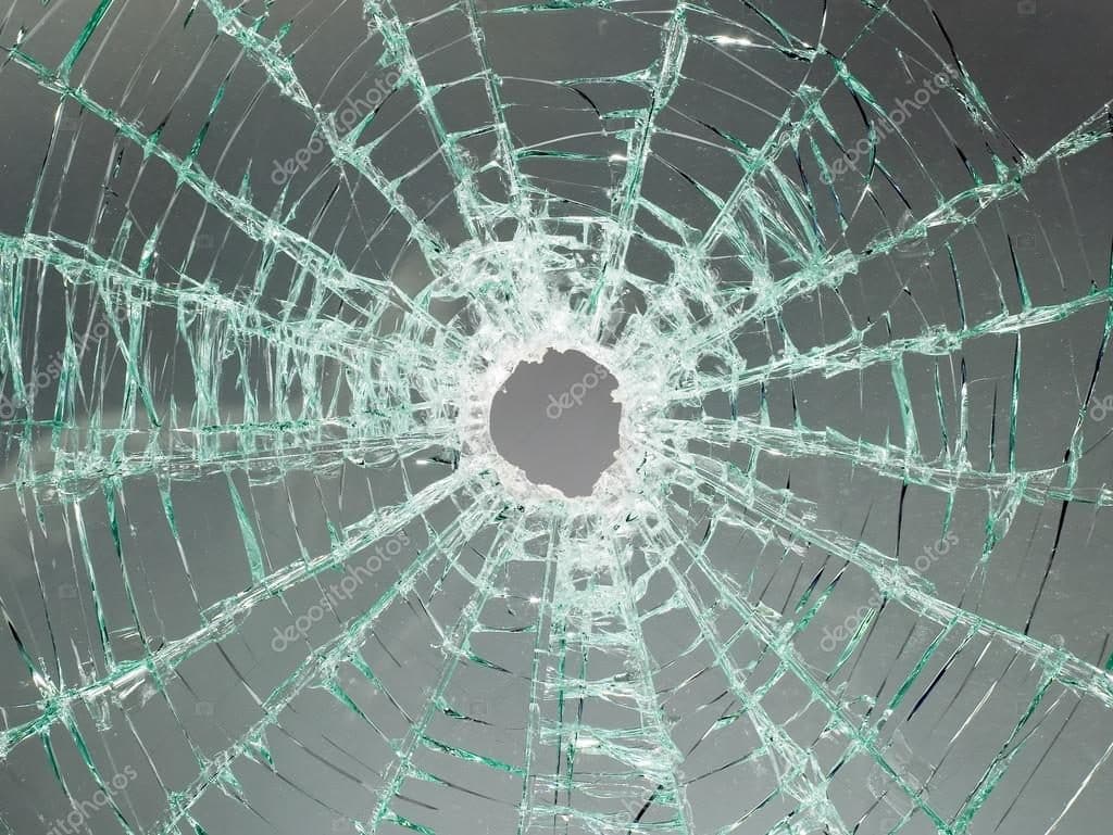 Les fissures dans le verre d’une automobile : comment les manipuler ?