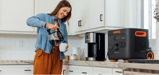 Jackery Générateur solaire dans une cuisine
