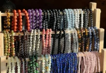 Bracelets en pierre chez Les Reliques : une collection en perpétuelle évolution