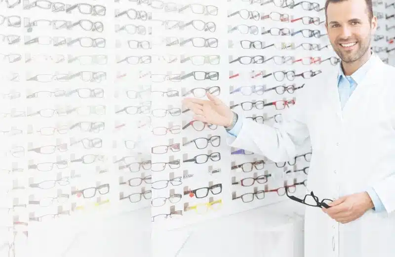 Comment Nicolas Serfaty a réalisé son rêve de devenir opticien lunetier?